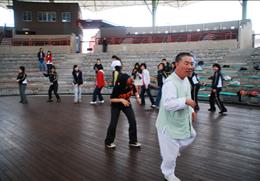 동이사람들 기타사진