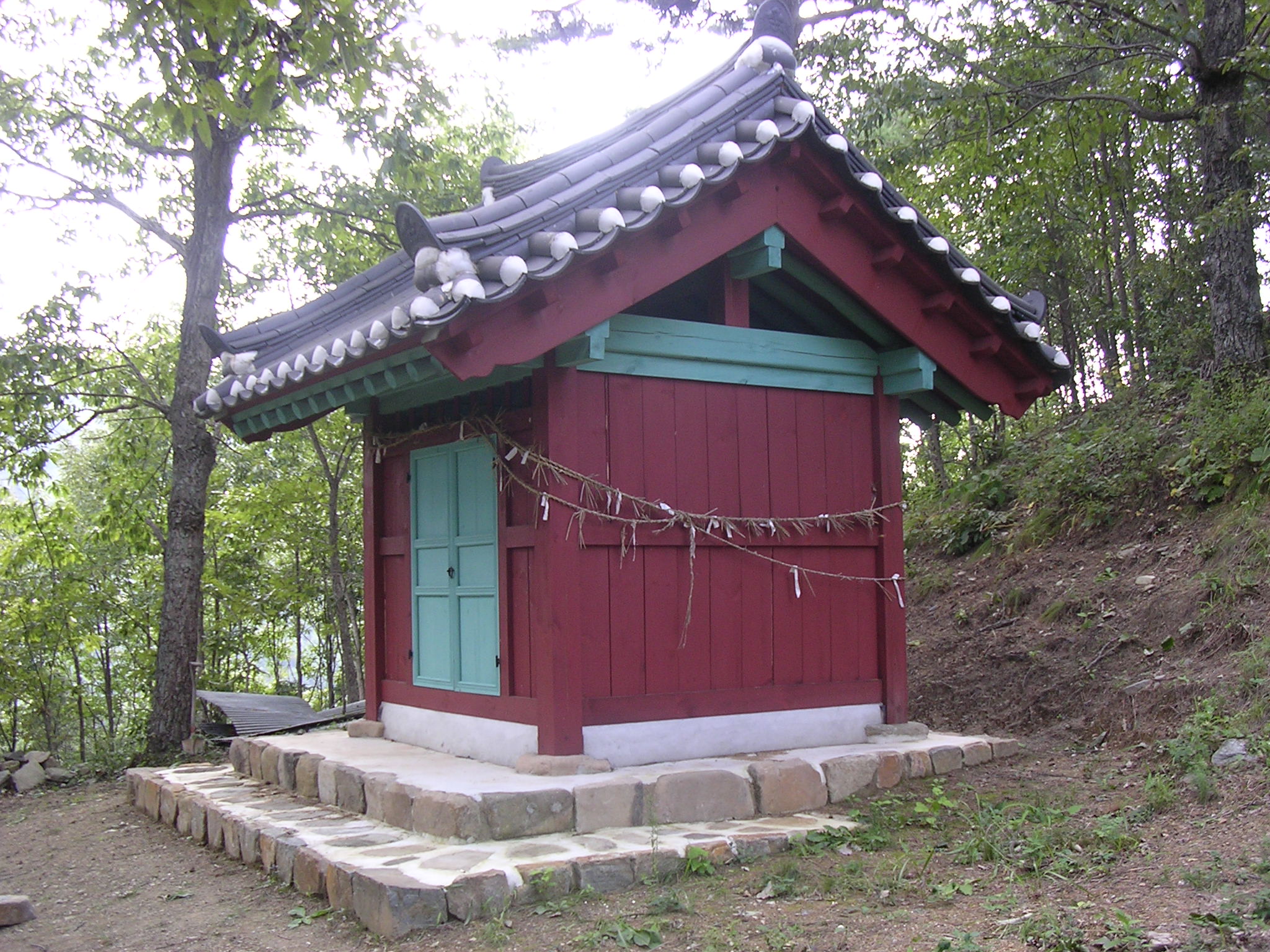 왕의 어머니가 피난처로 삼았던 왕모산!!